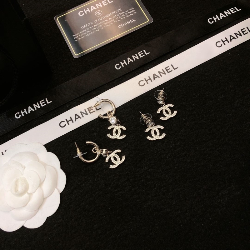 Ch**el earrings